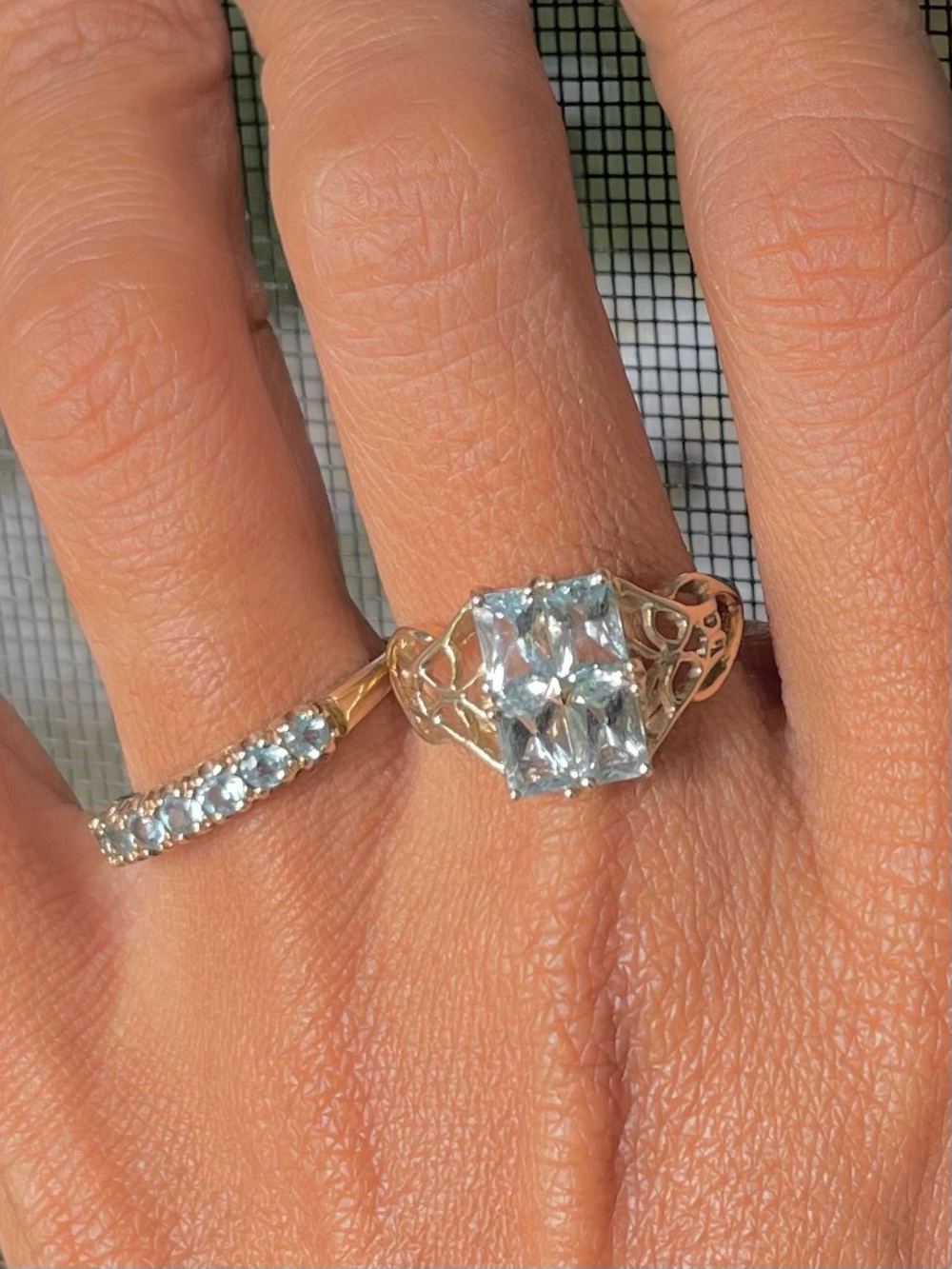 3-Gold 10k Ring with Clear Center aquamarine Stone - Elegant Women's Jewelry
